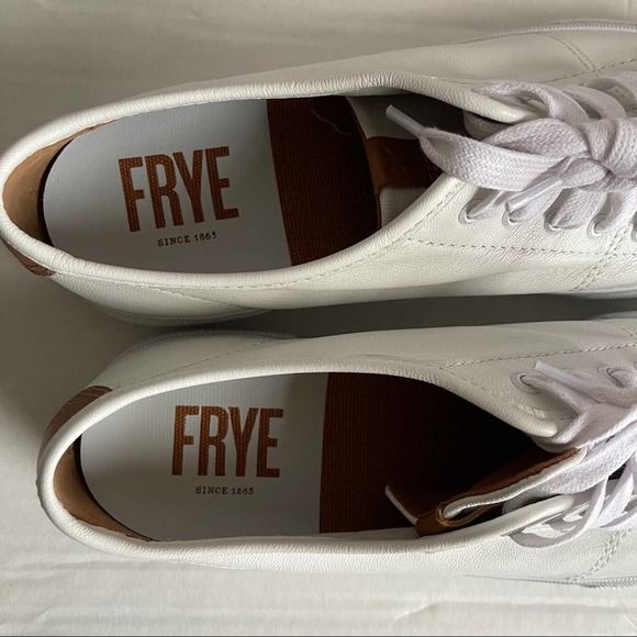 Frye White Leather Lace Low Sneakers in Size 9 - Picture 6 of 9